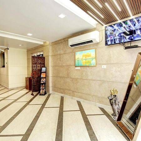 Hotel Neu Villa - Near Connaught Place & New Delhi Railway Station Esterno foto
