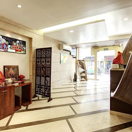 Hotel Neu Villa - Near Connaught Place & New Delhi Railway Station Esterno foto