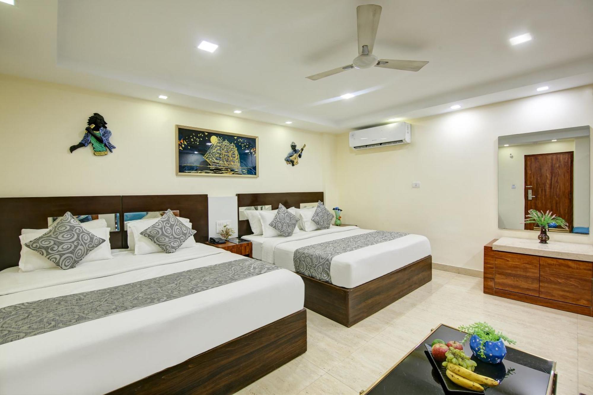 Hotel Neu Villa - Near Connaught Place & New Delhi Railway Station Esterno foto