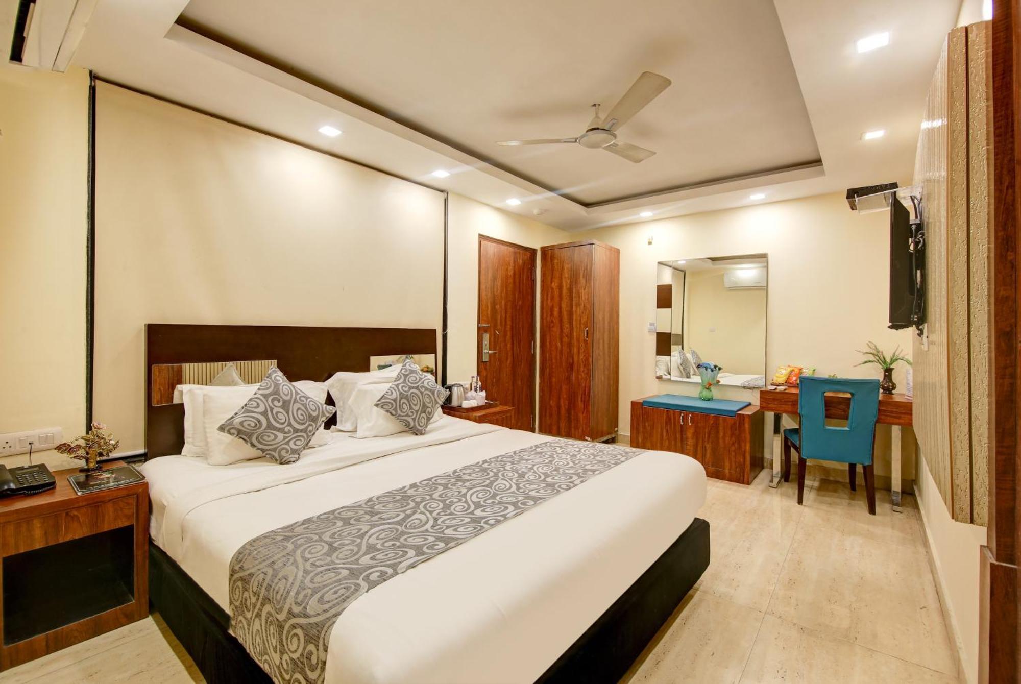 Hotel Neu Villa - Near Connaught Place & New Delhi Railway Station Esterno foto